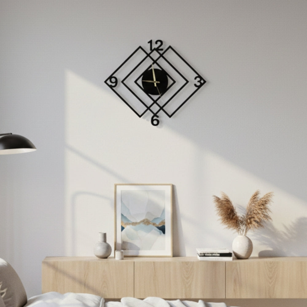 CUSTOM ACRYLIC PLANNERS